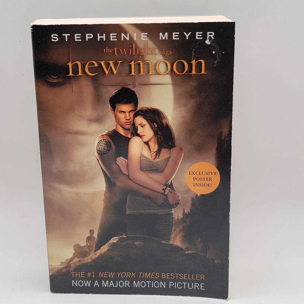 Stephenie Meyer New Moon Paperback Movie Tie-In Edition Exclusive Poster Good
